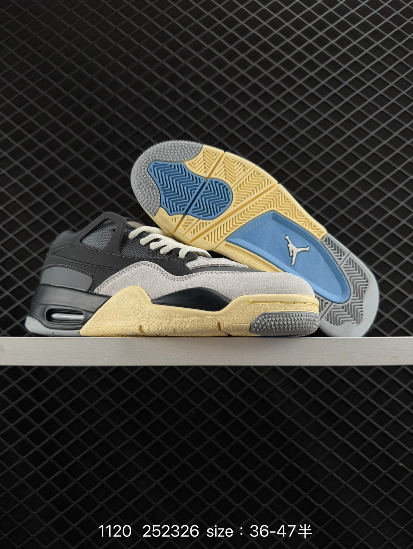 NK  Air Jordan 4 Retro RM